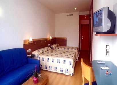 Hotel 4* Blaucel  Blanes Spania