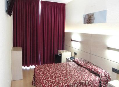 Hotel 3* Esplendid Blanes Spania