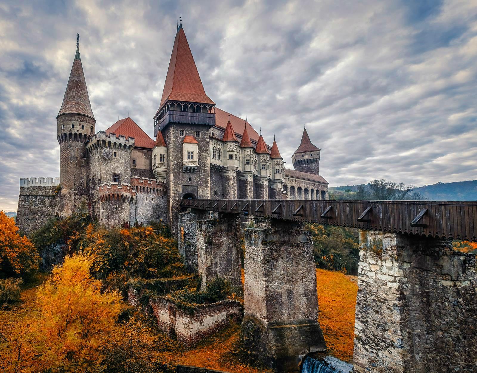 Own castle. Янку де Хунедоара.